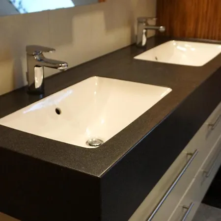 Biohof Kroisleitner Rundumblick 아파트